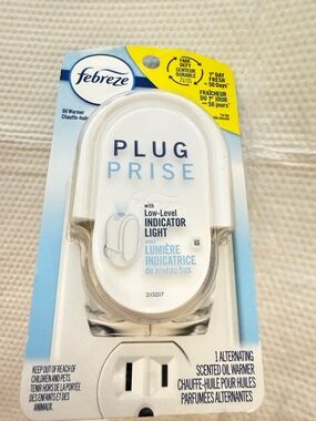 Febreze Plug-In Air Freshener — White with Blue Accent